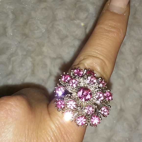 Pink Flower Chezch Crystal Ring - Picture 4 of 7